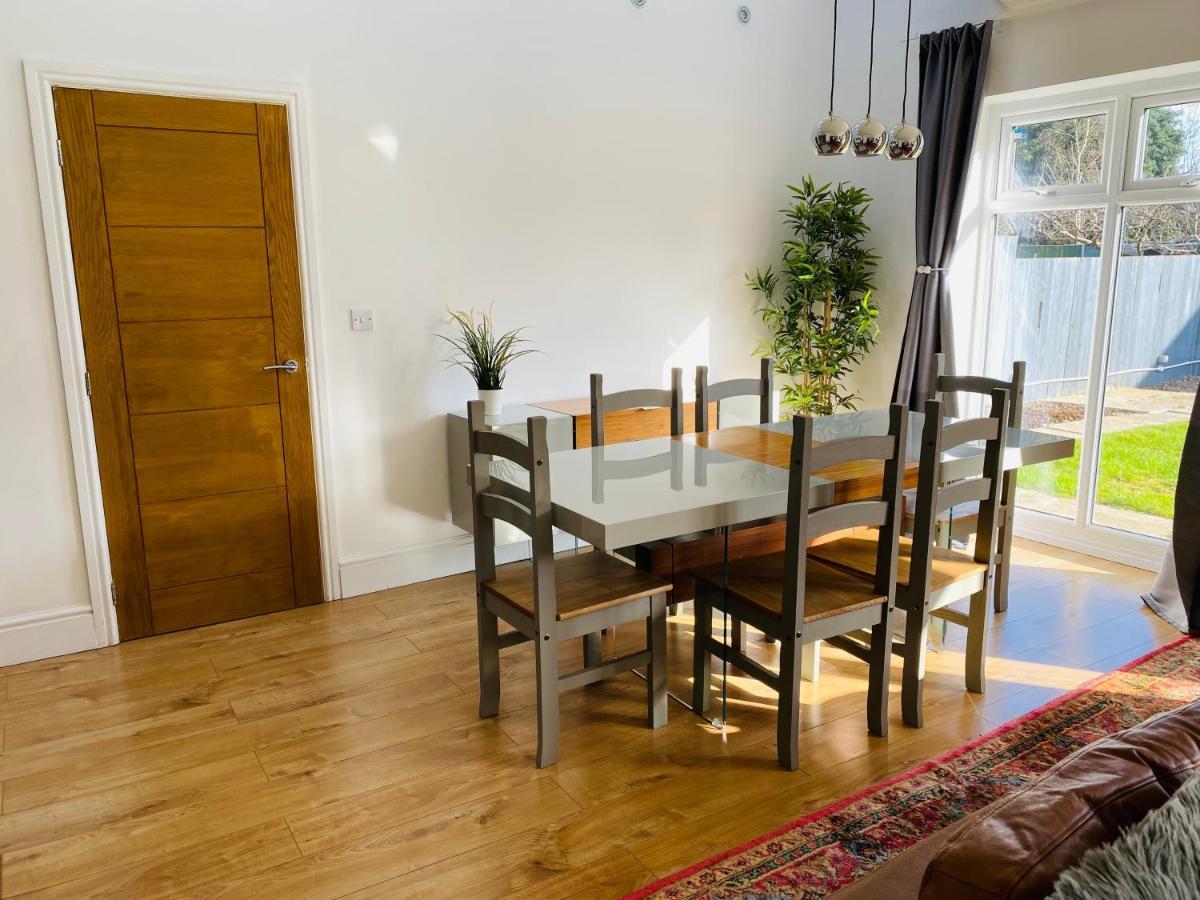 Mayors House Ideal For Groups & Business Villa Peterborough Esterno foto