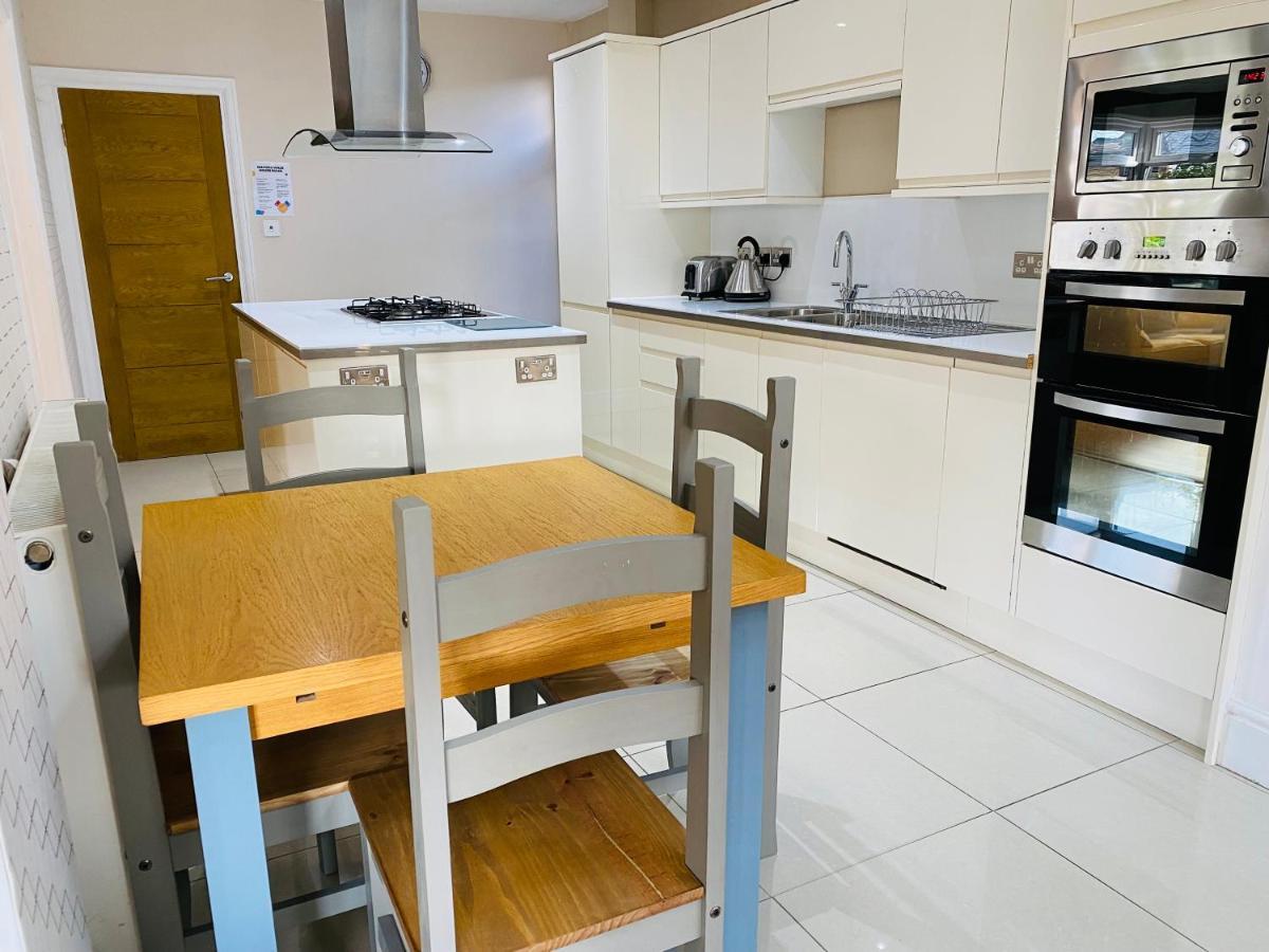 Mayors House Ideal For Groups & Business Villa Peterborough Esterno foto